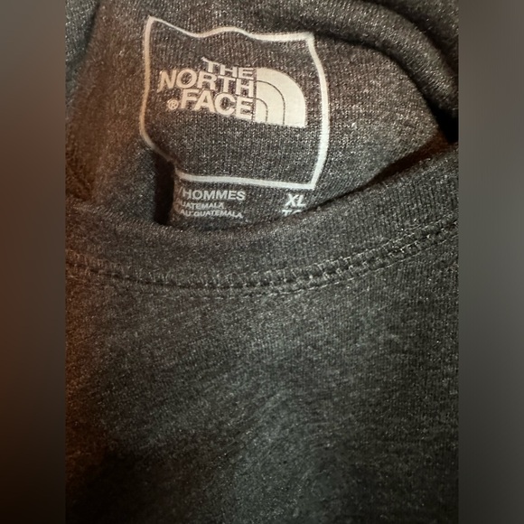 The North Face men’s long sleeve shirt NWOT - Picture 6 of 16